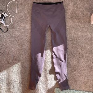 Purple Lululemon leggings